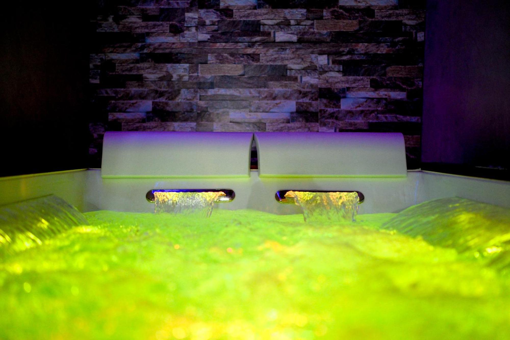 La Grotta, Luxury Suite & Spa Noto Exteriér fotografie